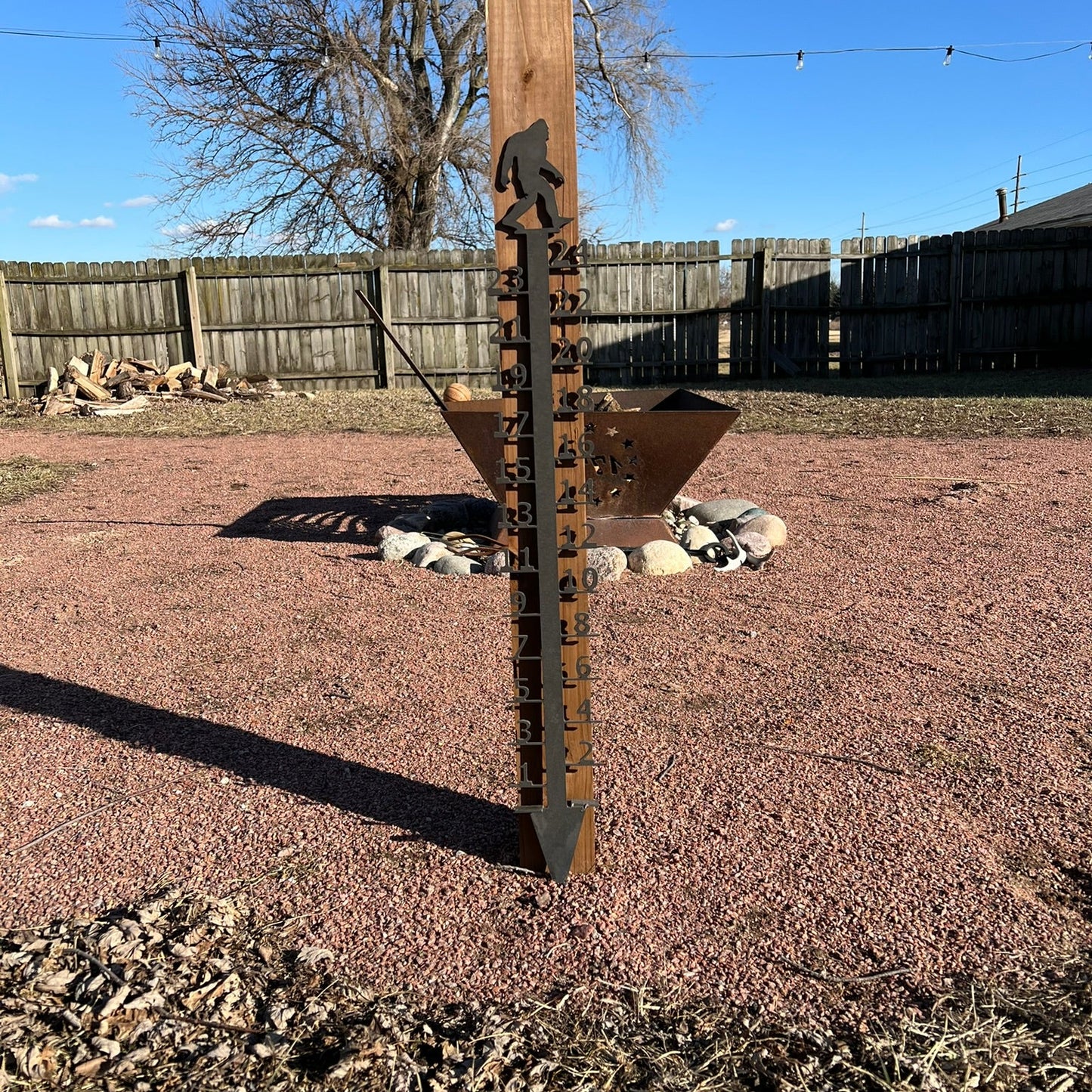 Big Foot Snow Gauge