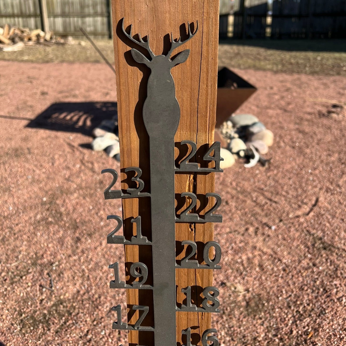 Deer Snow Gauge
